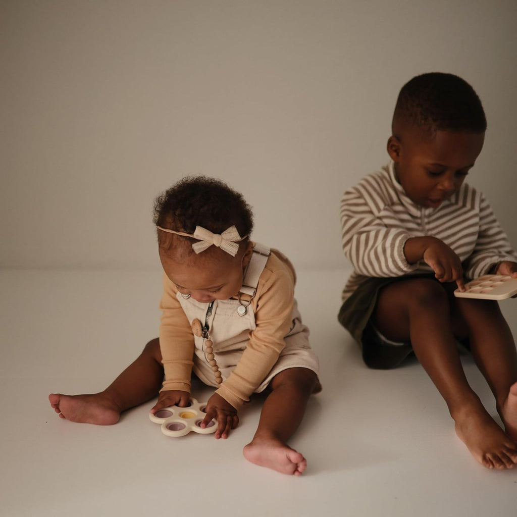 mushie Flower Press Toy (Rose/Blush/Shifting Sand)